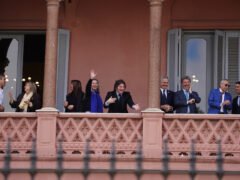 El Club Político Argentino repudió los dichos de Milei contra periodistas: “La democracia no necesita hogueras”