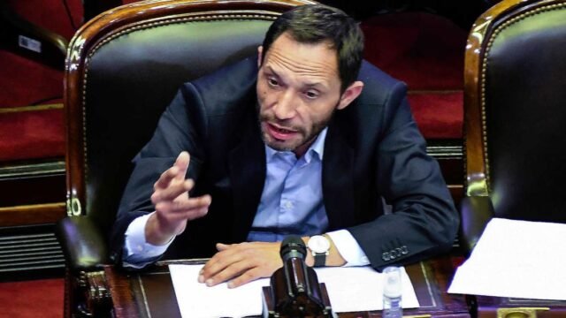 La Coalición Cívica prepara una denuncia por encubrimiento al presidente Milei en la causa $Libra