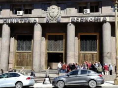Deuda: Economía va por la renovación de casi  billones con posible “viento de frente”
