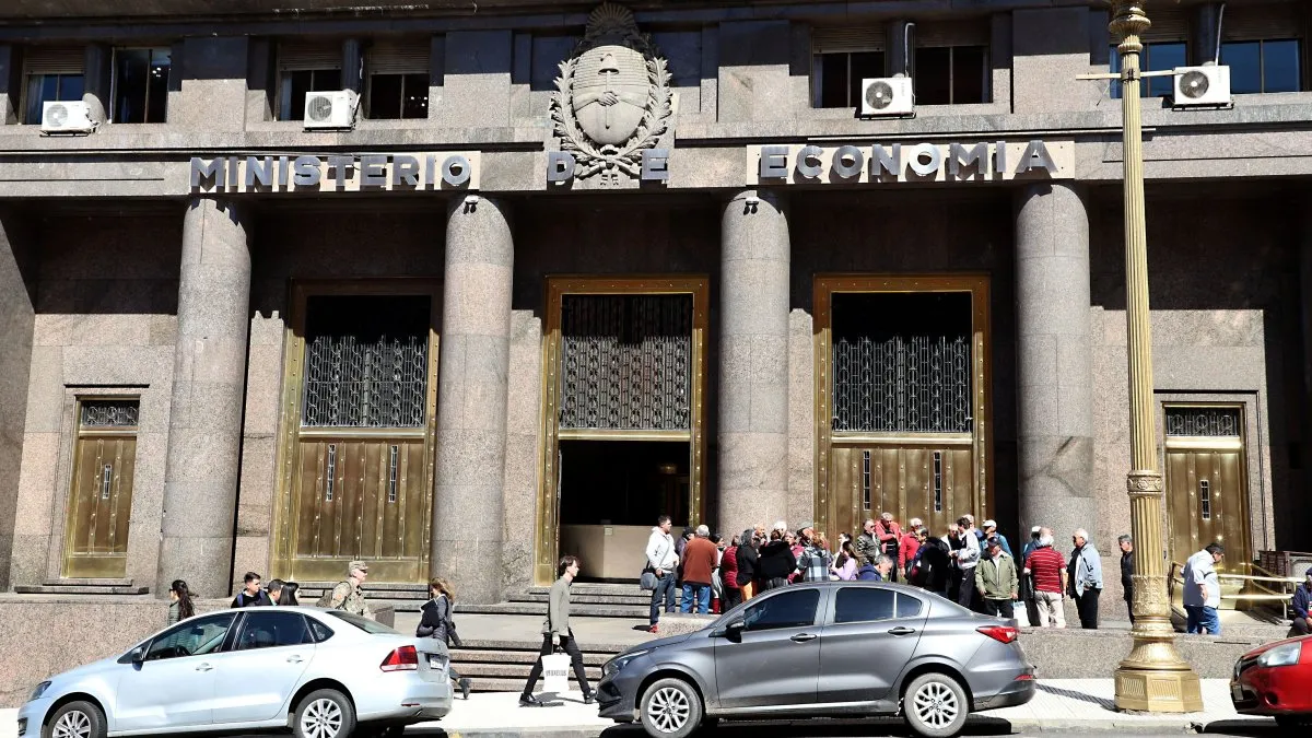 Deuda: Economía va por la renovación de casi  billones con posible “viento de frente”