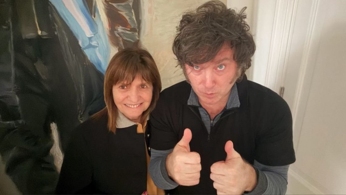 Patricia Bullrich cuestionó los dichos de Milei sobre “quemar periodistas en la hoguera”