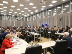 Cruces en Diputados por la Ley de Soberanía Nacional: el oficialismo consiguió dictamen con apoyo de sus aliados