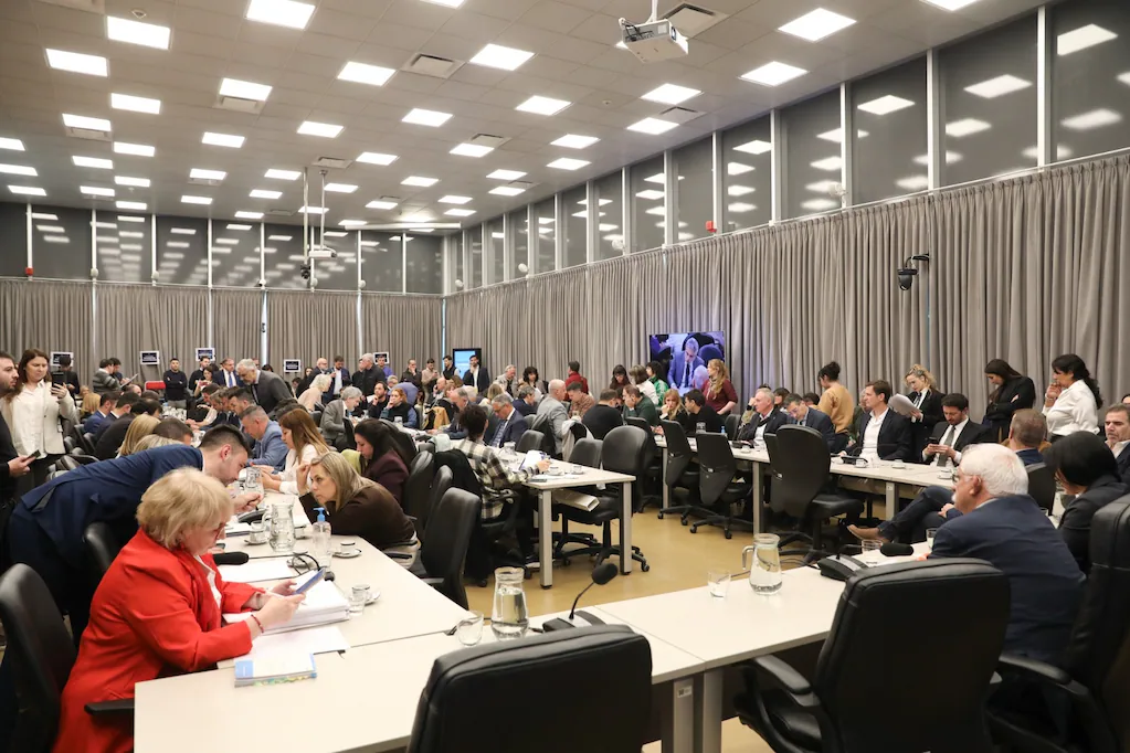 Cruces en Diputados por la Ley de Soberanía Nacional: el oficialismo consiguió dictamen con apoyo de sus aliados