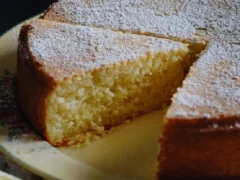 Cómo hacer esta torta de ricota y limón extra húmeda, suave y cremosa