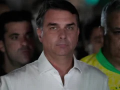Giro inesperado en Brasil: el partido de Flávio Bolsonaro salió a reconocer la reelección de Lula este lunes