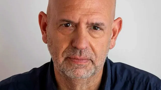 Nave de No ficción en Bariloche: Santiago Rey y los desafíos del periodismo narrativo desde la Patagonia