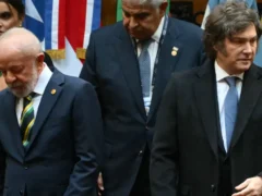 Javier Milei le respondió a Lula da Silva por sus críticas a la Argentina en el debate presidencial de Brasil: “Ladrón y mentiroso”