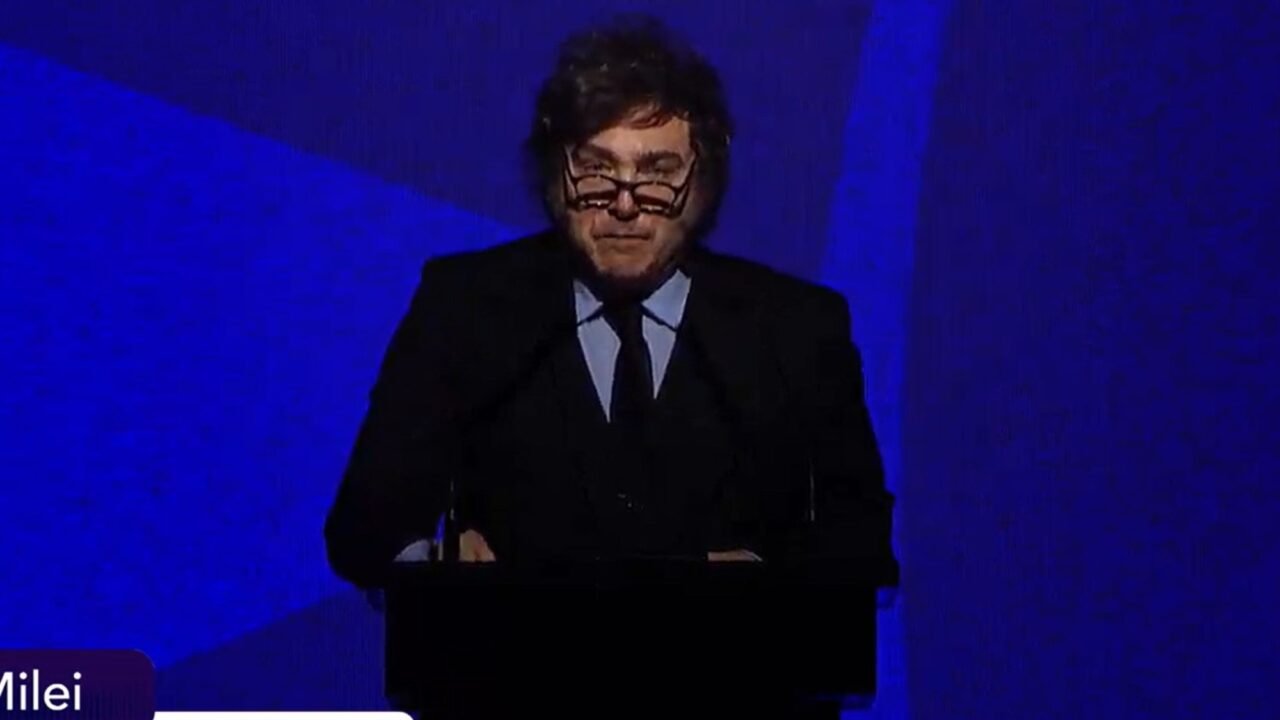 Javier Milei en la Fundación Faro: «Hemos iniciado el camino para que las Islas Malvinas vuelvan a su legítimo dueño»